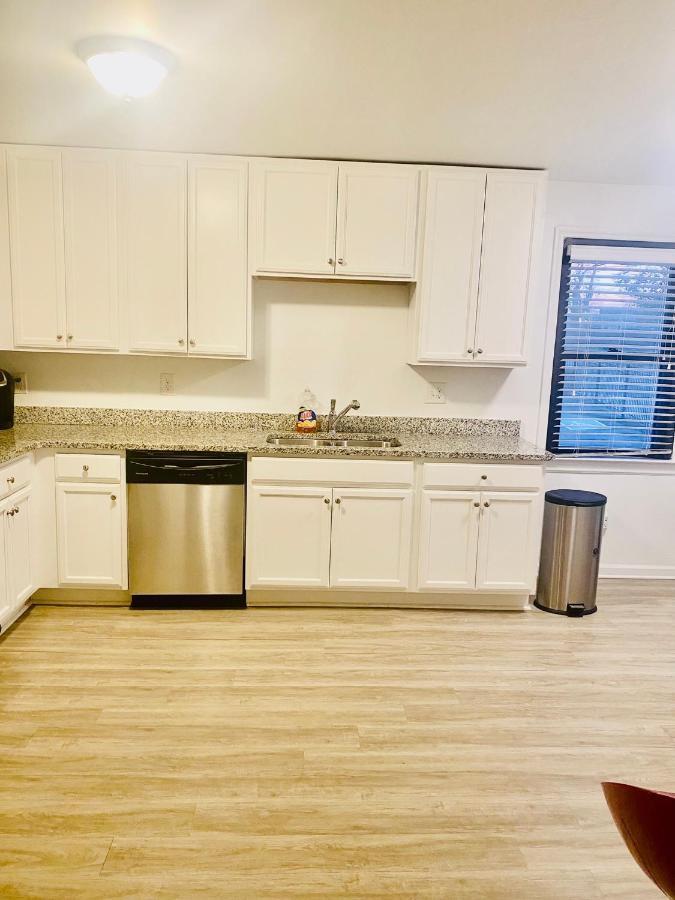 Cozy Condo, Minutes From Broadwy, Sleeps 5 Nashville Exterior photo
